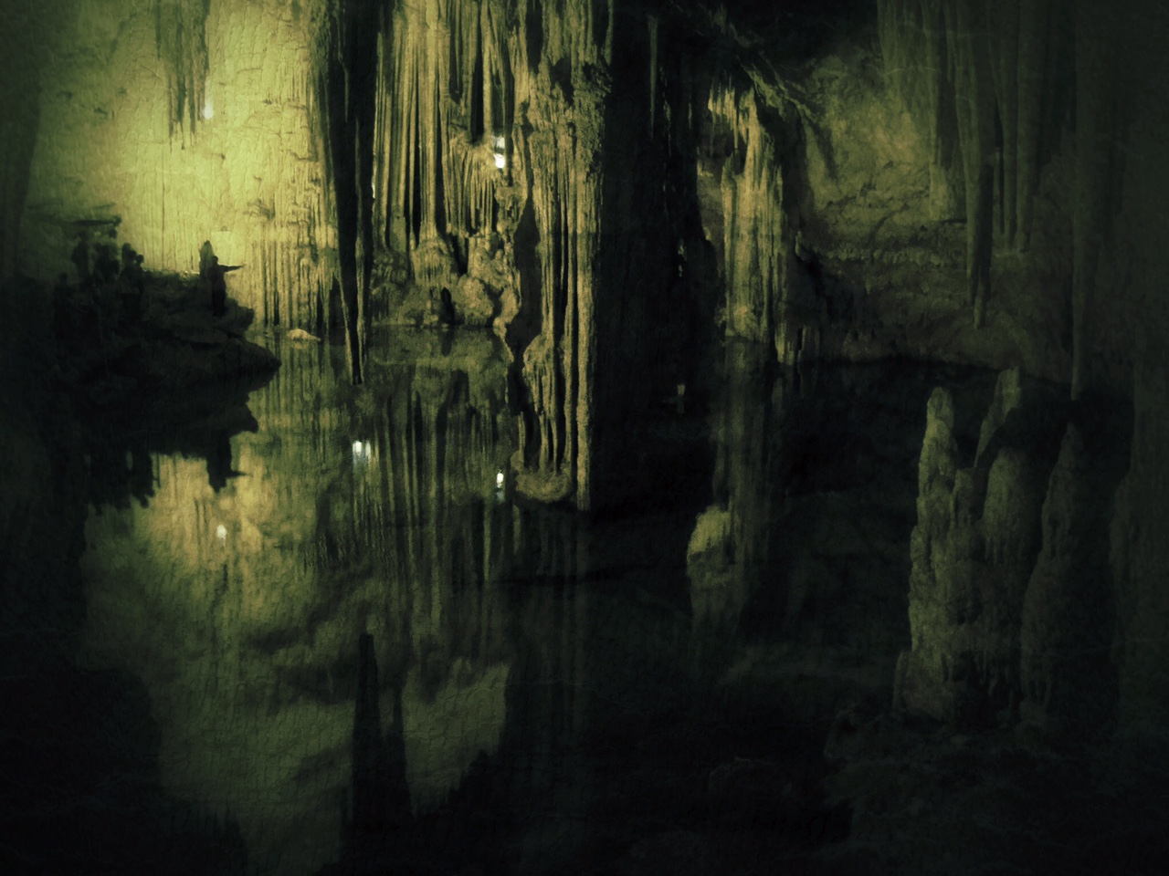 grotta-di-neptuno-inside-2