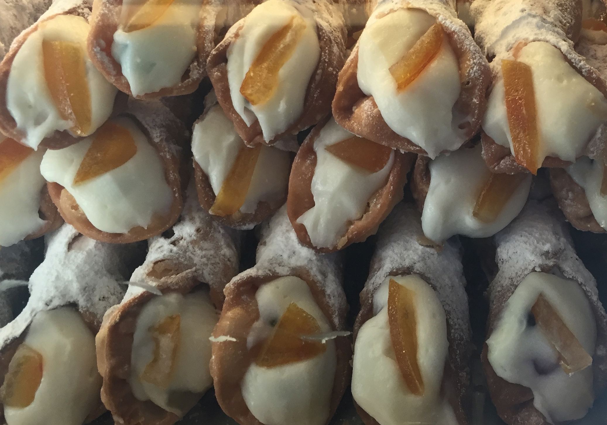 capagel-pasticceria-cannoli